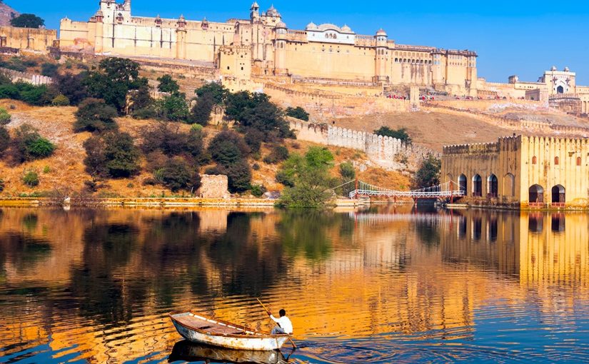 Visit The ‘Pink City’ Onboard The Maharajas’ Express